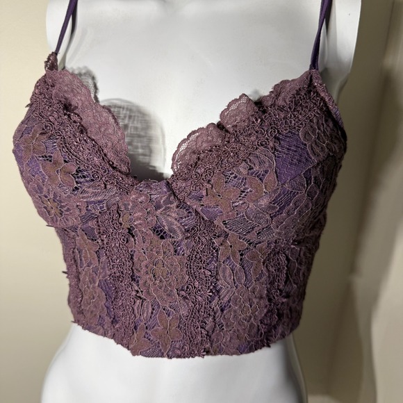 SHEIN Tops - Crop Top Bustier Floral Lace Scalloped Purple Size S 4